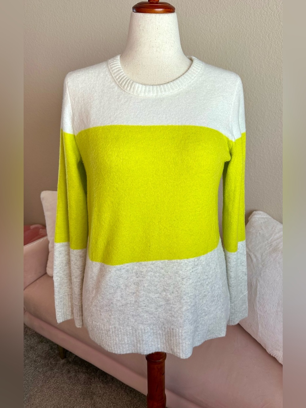 J. Crew Crewneck Sweater Ivory Green Color Block Womens M Ultra Soft Yarn Preppy